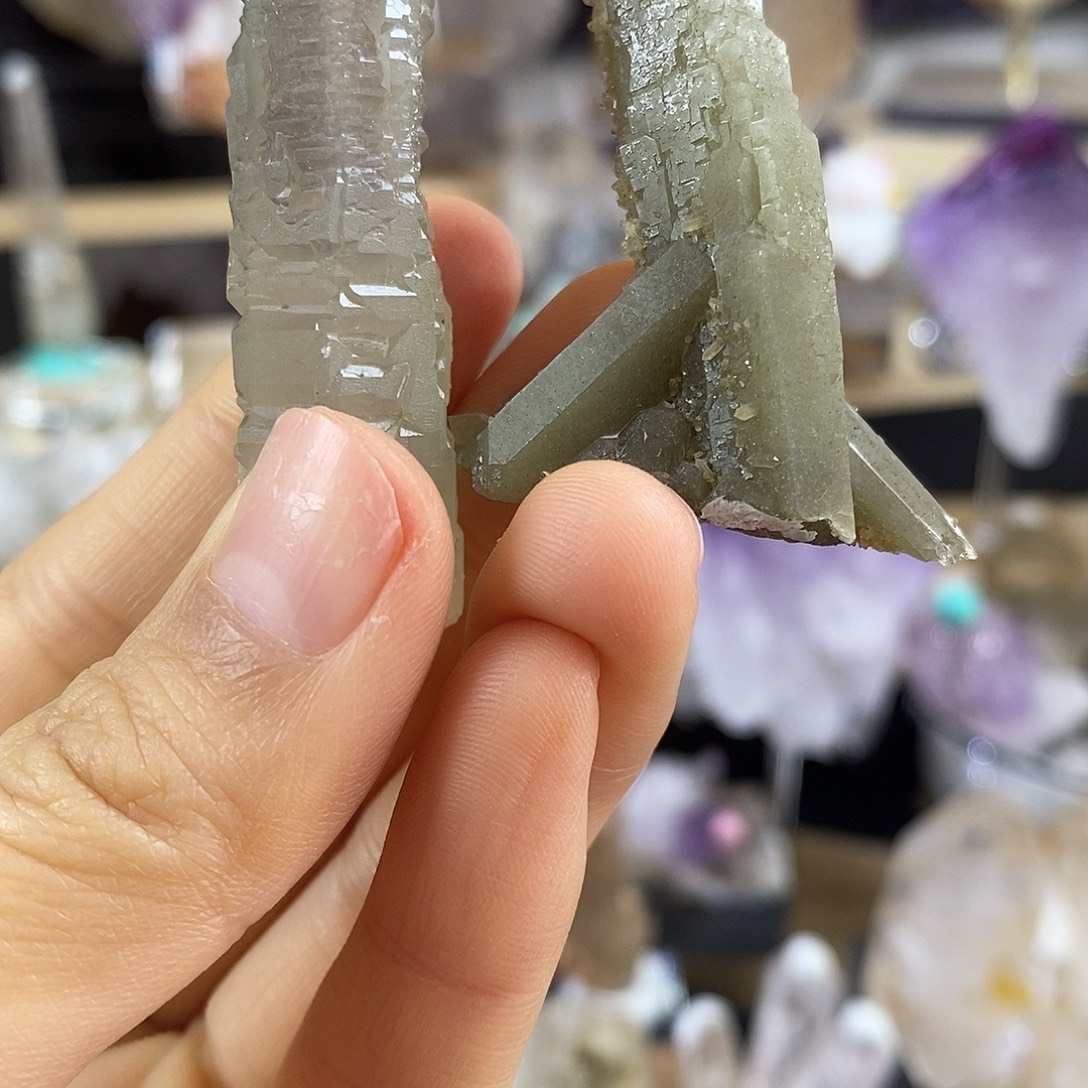 高***动水晶珠宝半成品未镶嵌