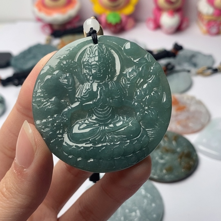 翡翠未镶嵌颈饰翡翠