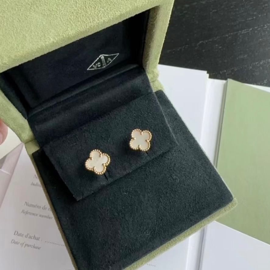 99新 梵克雅宝 7姐专场/18K白贝母四叶草小号耳钉