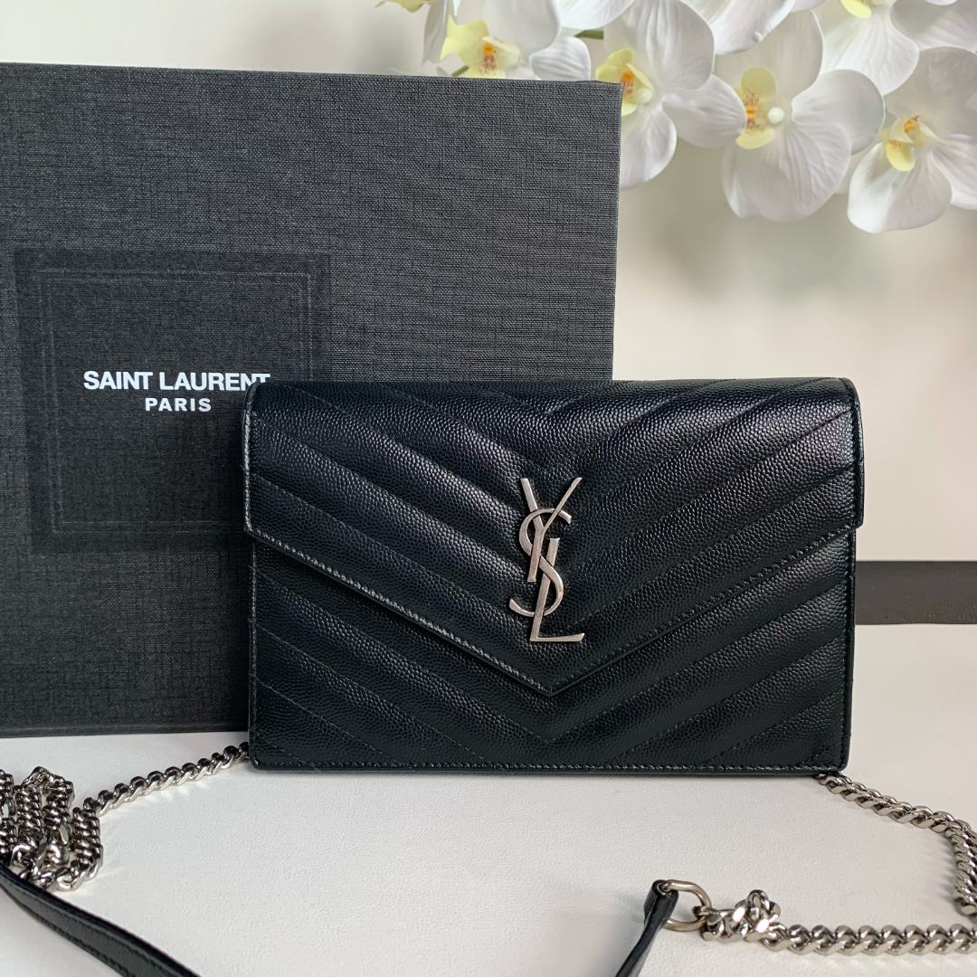 95新 YSL/圣罗兰 【99新】ysl 鱼子酱信封包在售  5690