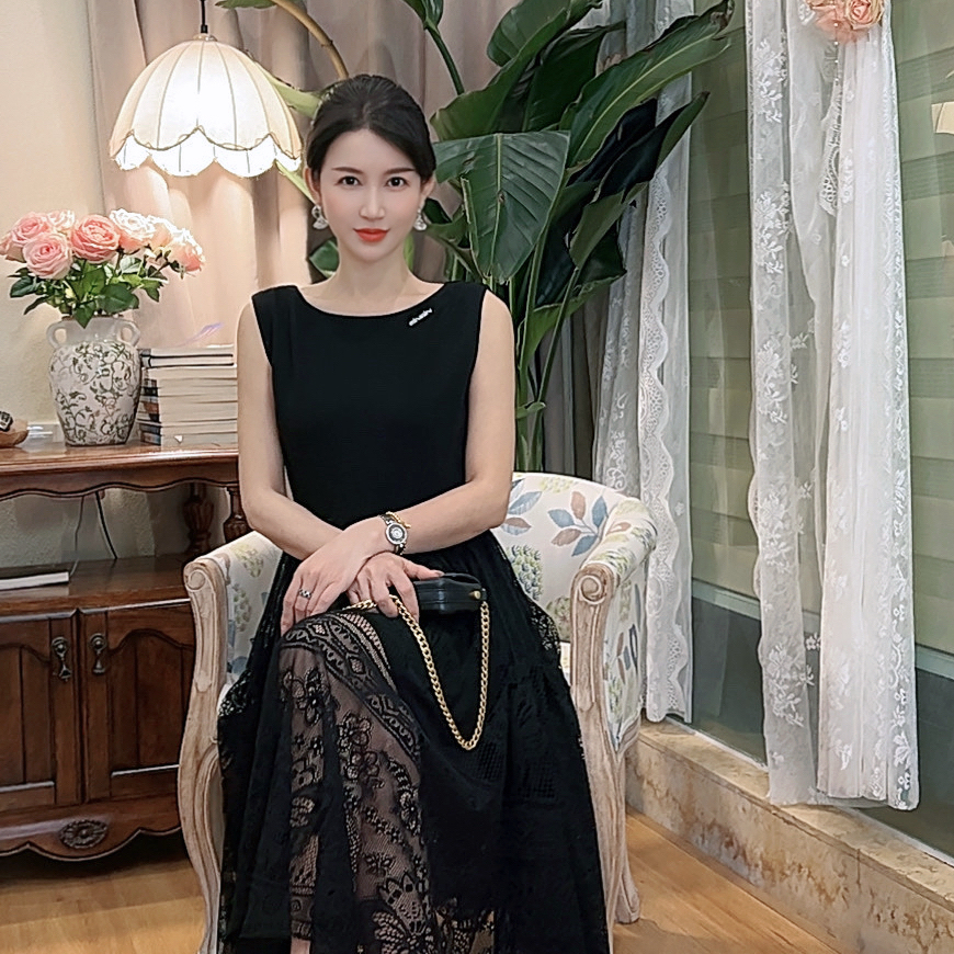 【暗夜华章】 AN150 安妮老板 法式赫本风显瘦设计感连衣裙