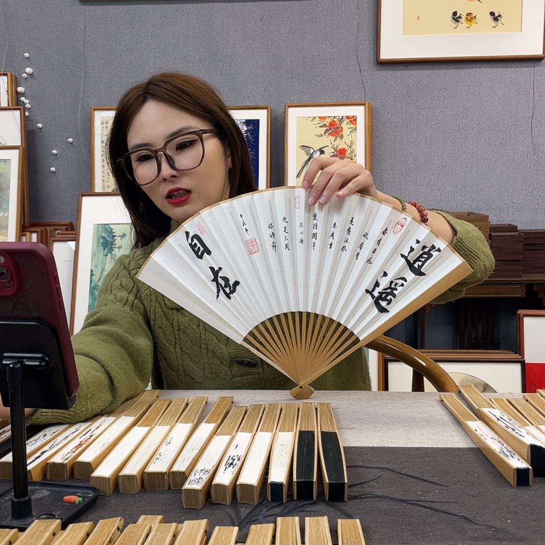 国画95寸玉竹-纯手绘-文玩扇骨（默认粘好）