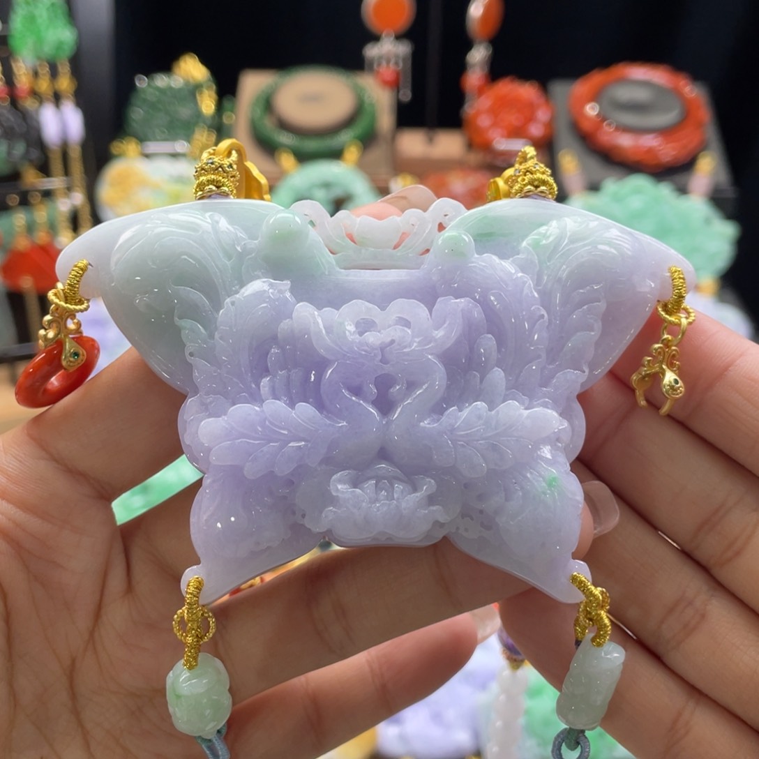 翡翠颈饰未镶嵌代编织