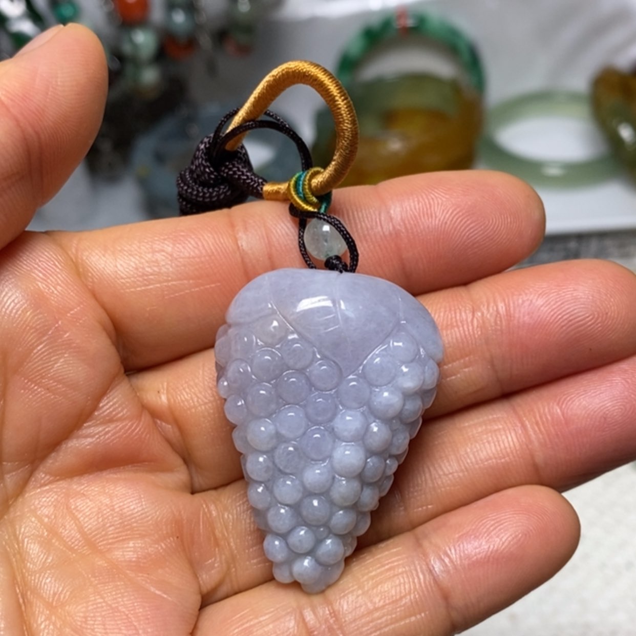 【闪购商品】翡翠吊坠(赠链)未镶嵌