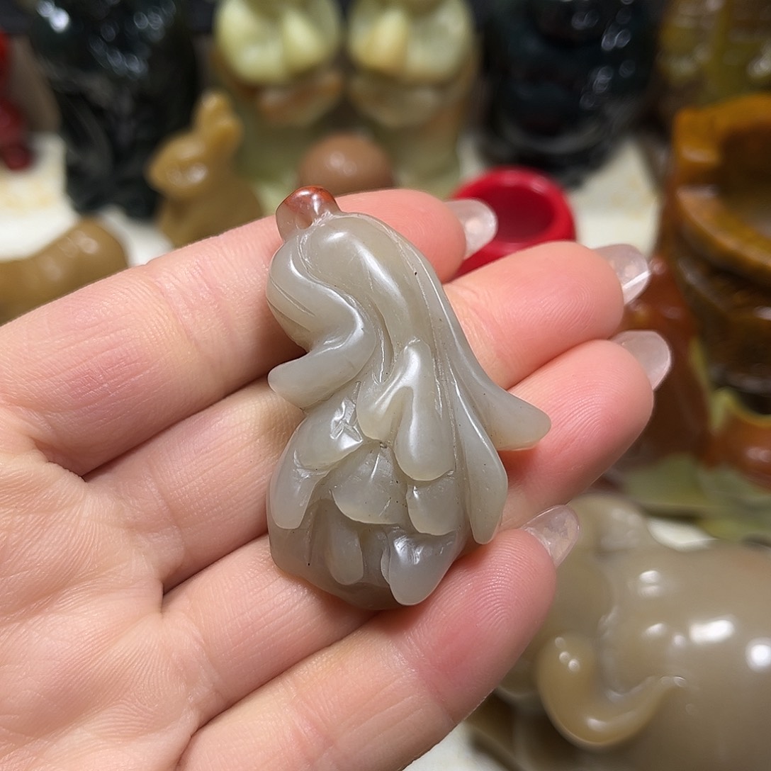 白玉菩提吊坠白玉菩提吊坠