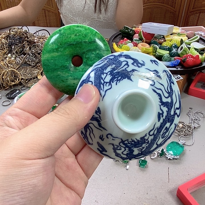 瓷片宝贝哈哈哈哈哈哈哈哈吧
