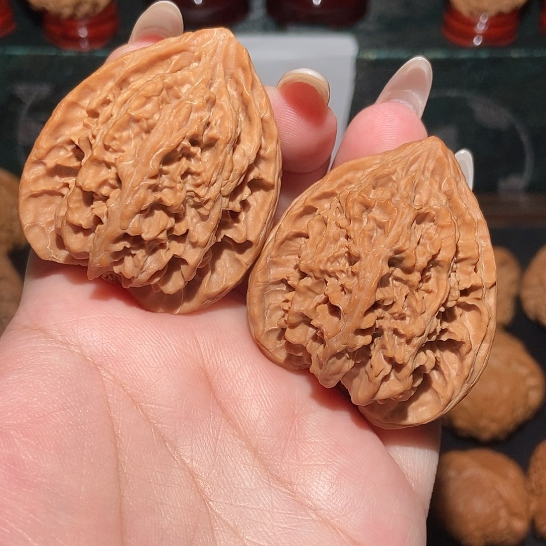 文玩核桃吊坠苹果园异形40