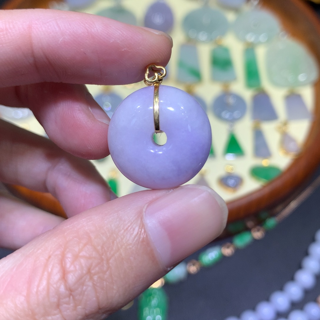 翡翠吊坠(不含链)18K金镶嵌