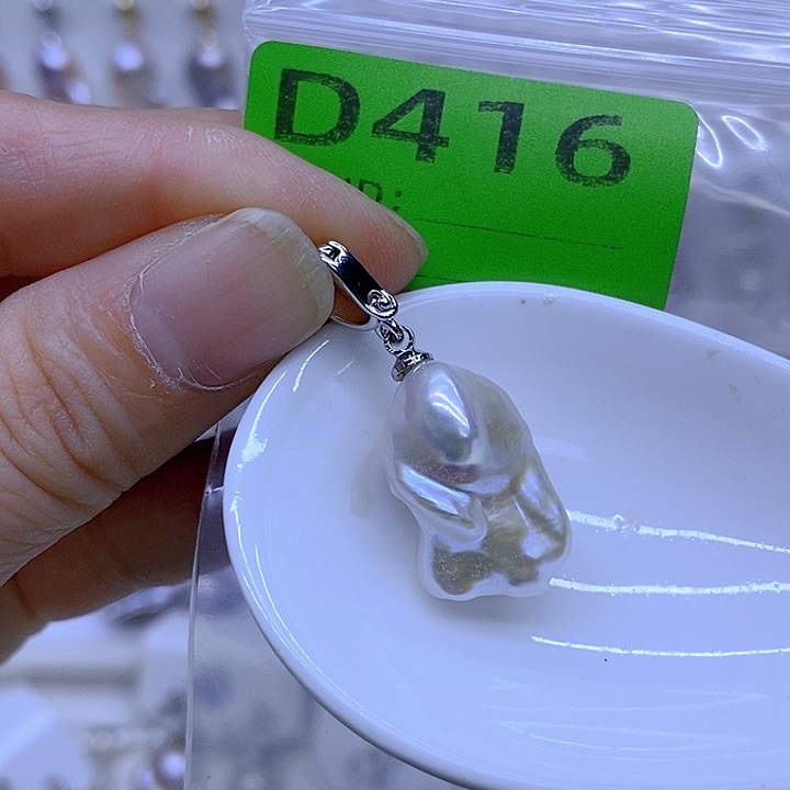 未镶嵌颈饰淡水珍珠