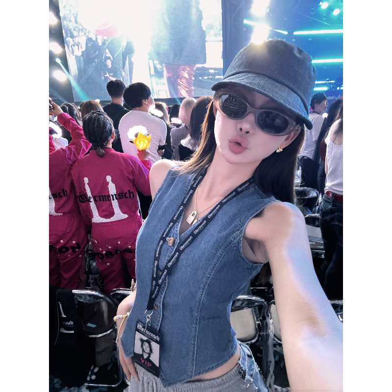 婉君【演唱会马甲】夏季时尚气质百搭设计牛仔上衣马甲LWJ25B2T1549