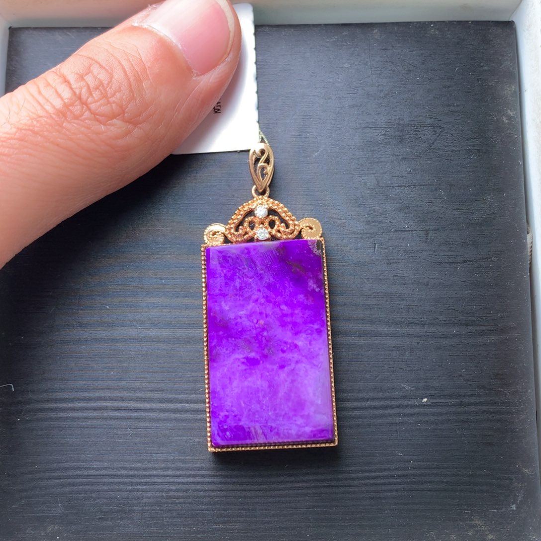 苏纪石（舒俱来）18K金镶嵌吊坠