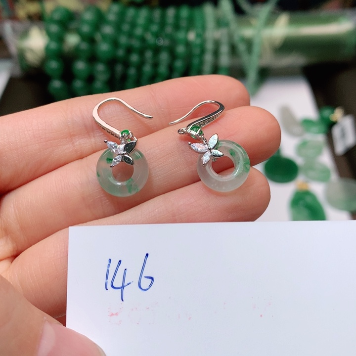 石英质玉颈饰银S925镶嵌