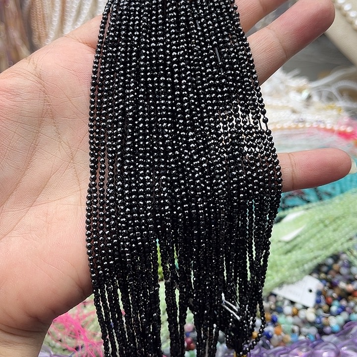 玛瑙/玉髓未镶嵌珠宝半成品一条2mm左右黑尖晶