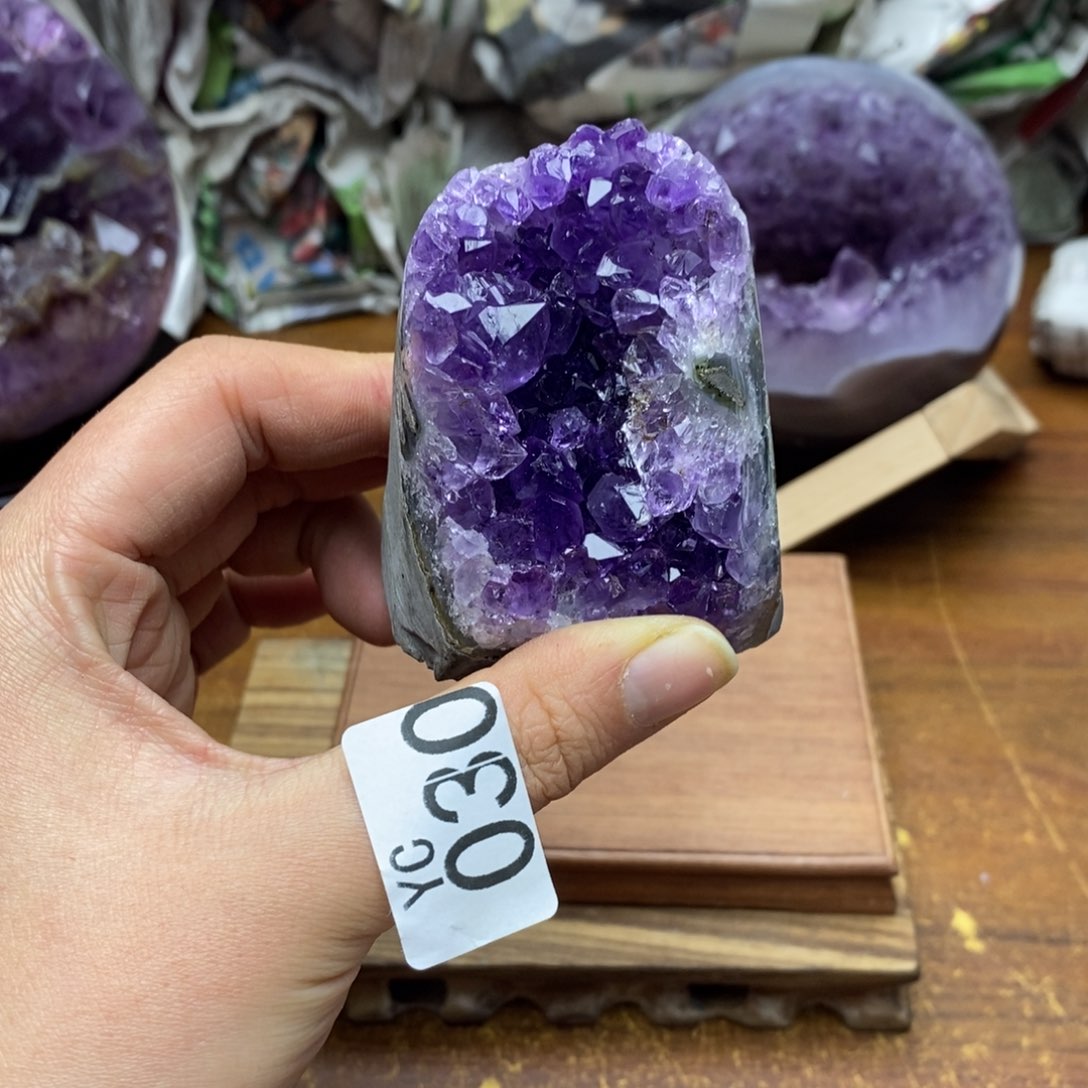 水晶大型摆件（非配饰）未镶嵌