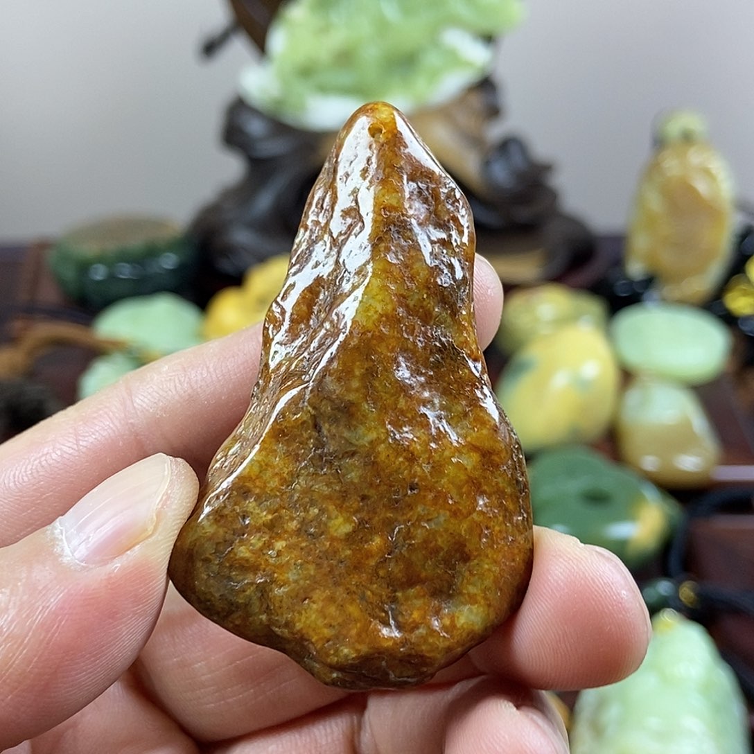 三***息未镶嵌岫岩河磨玉（透闪石质玉）珠宝奇石