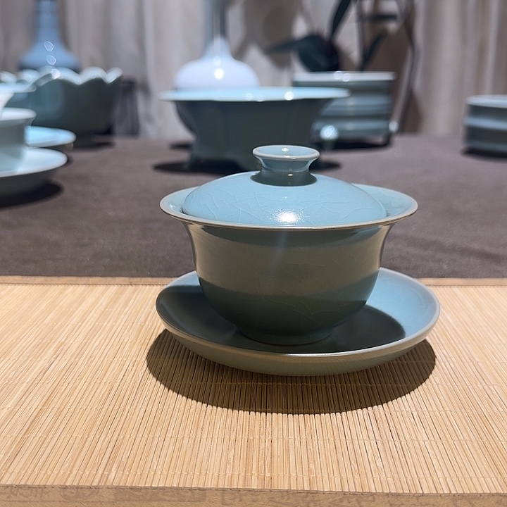 杯子全手工，盖碗。