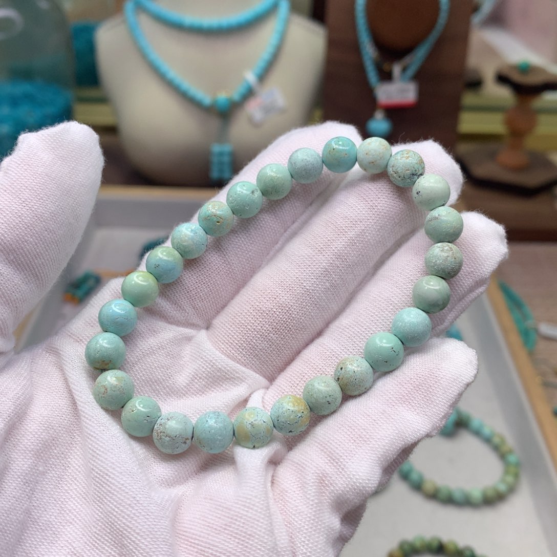 绿松石配饰未镶嵌