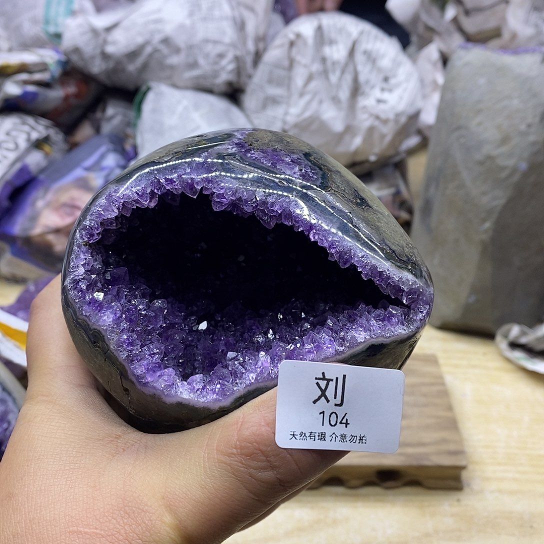 水晶未镶嵌珠宝半成品