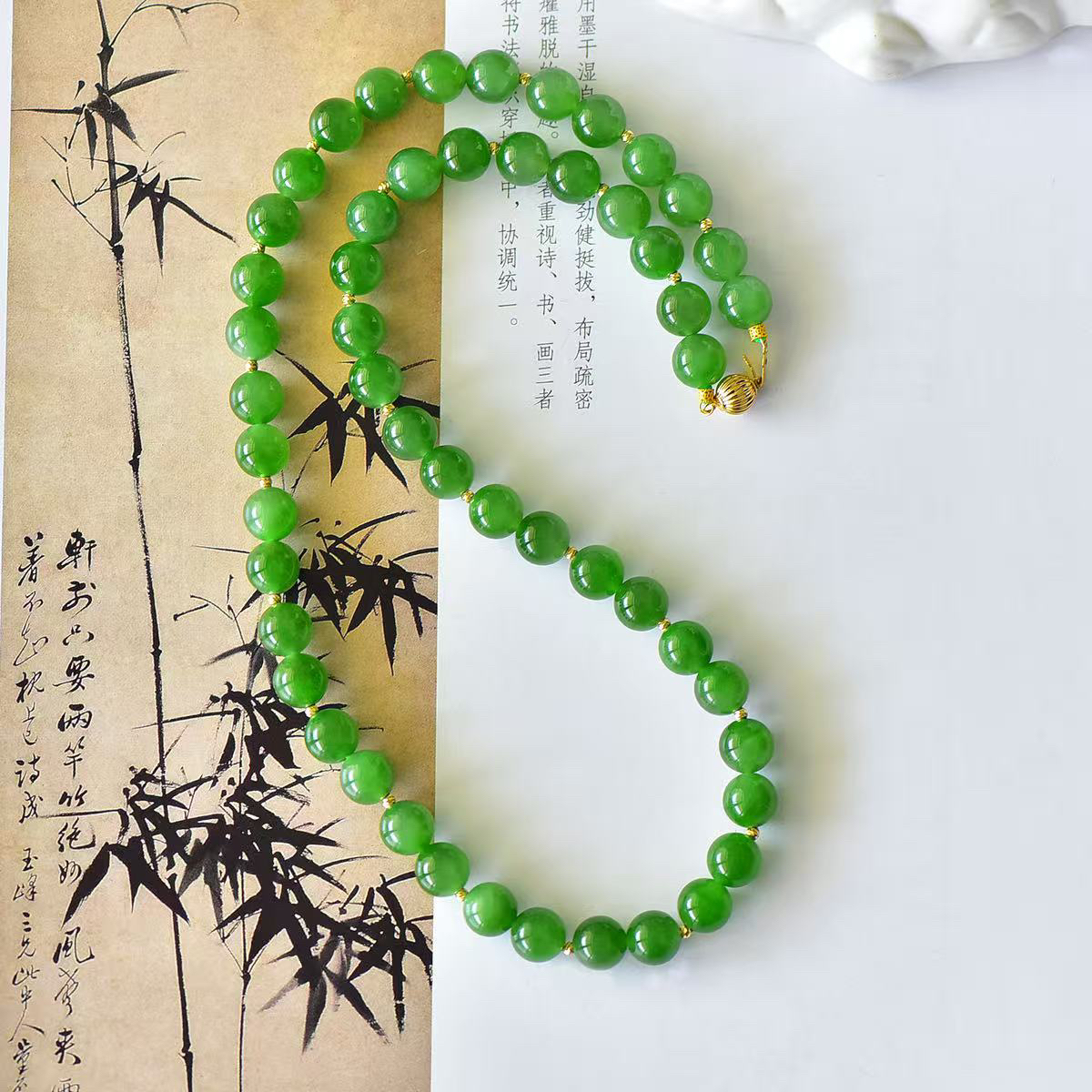 JF634天然和田玉碧玉约8mm时尚简约项链