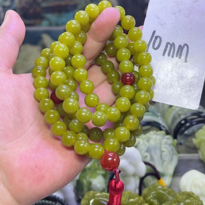 蛇纹石玉颈饰多样性发货未镶嵌