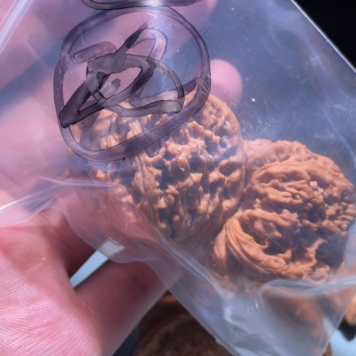 文玩核桃吊坠23呃呃呃