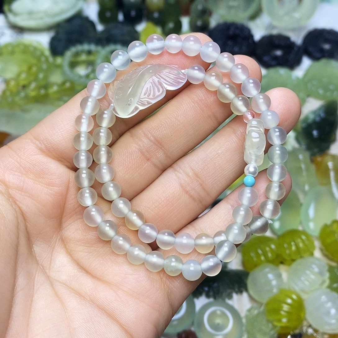 未镶嵌蛇纹石玉颈饰