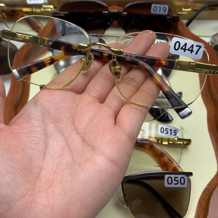 一体款无框竹叶青0447