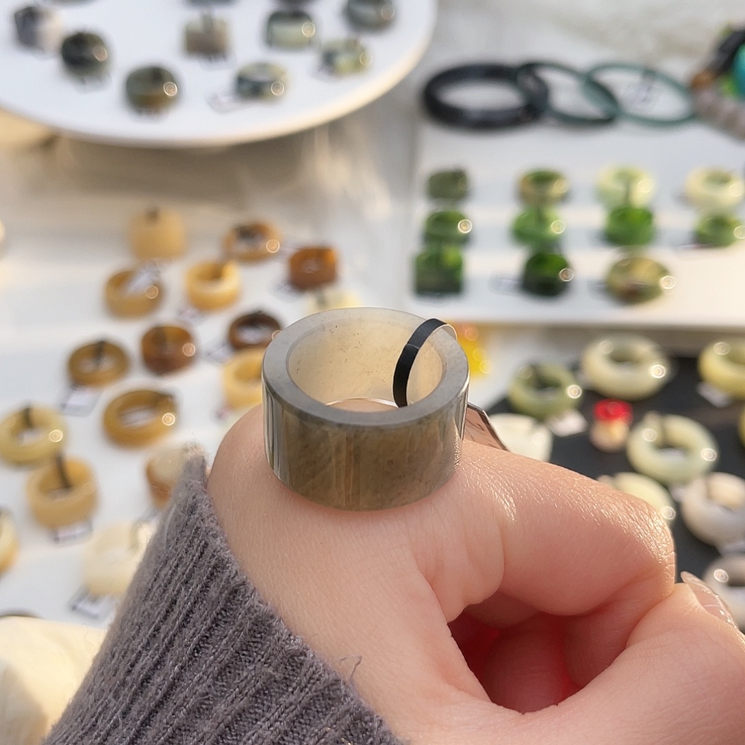 星****和田玉未镶嵌戒指k35楼兰直切17.8mm