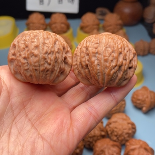 文玩核桃吊坠铁锤全品 40 40