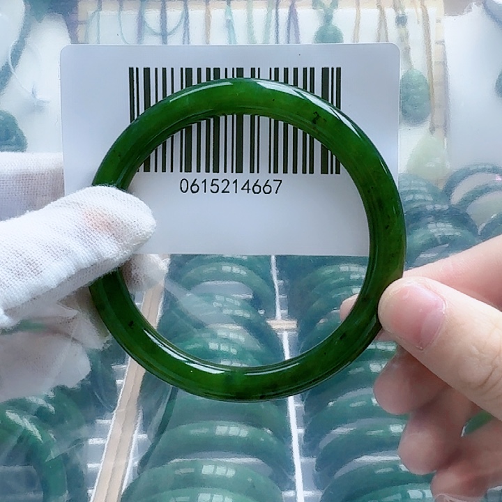 和田玉（碧玉）手镯未镶嵌58包容