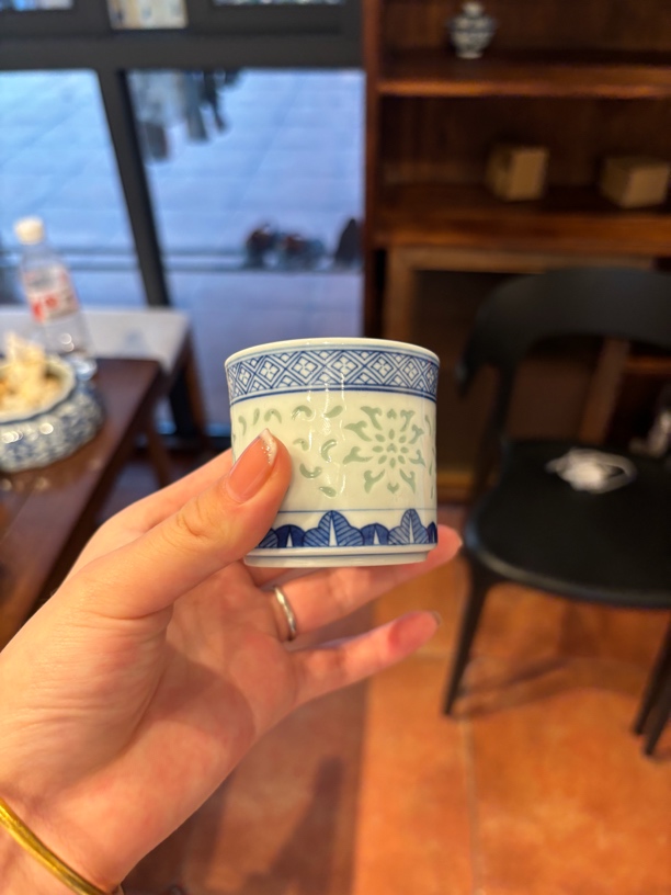 景德镇陶瓷玲珑直同杯