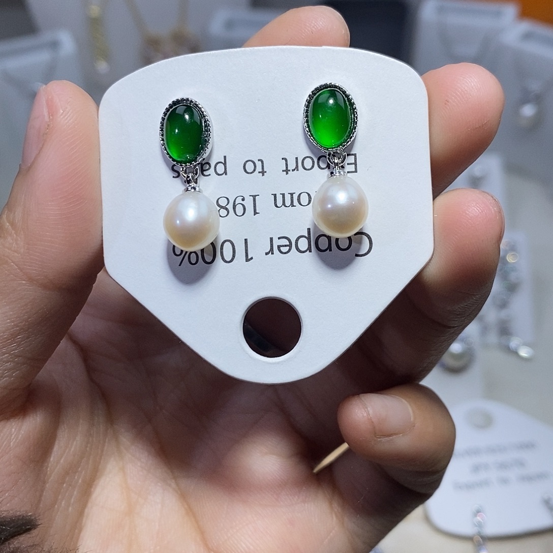 淡水珍珠未镶嵌耳饰