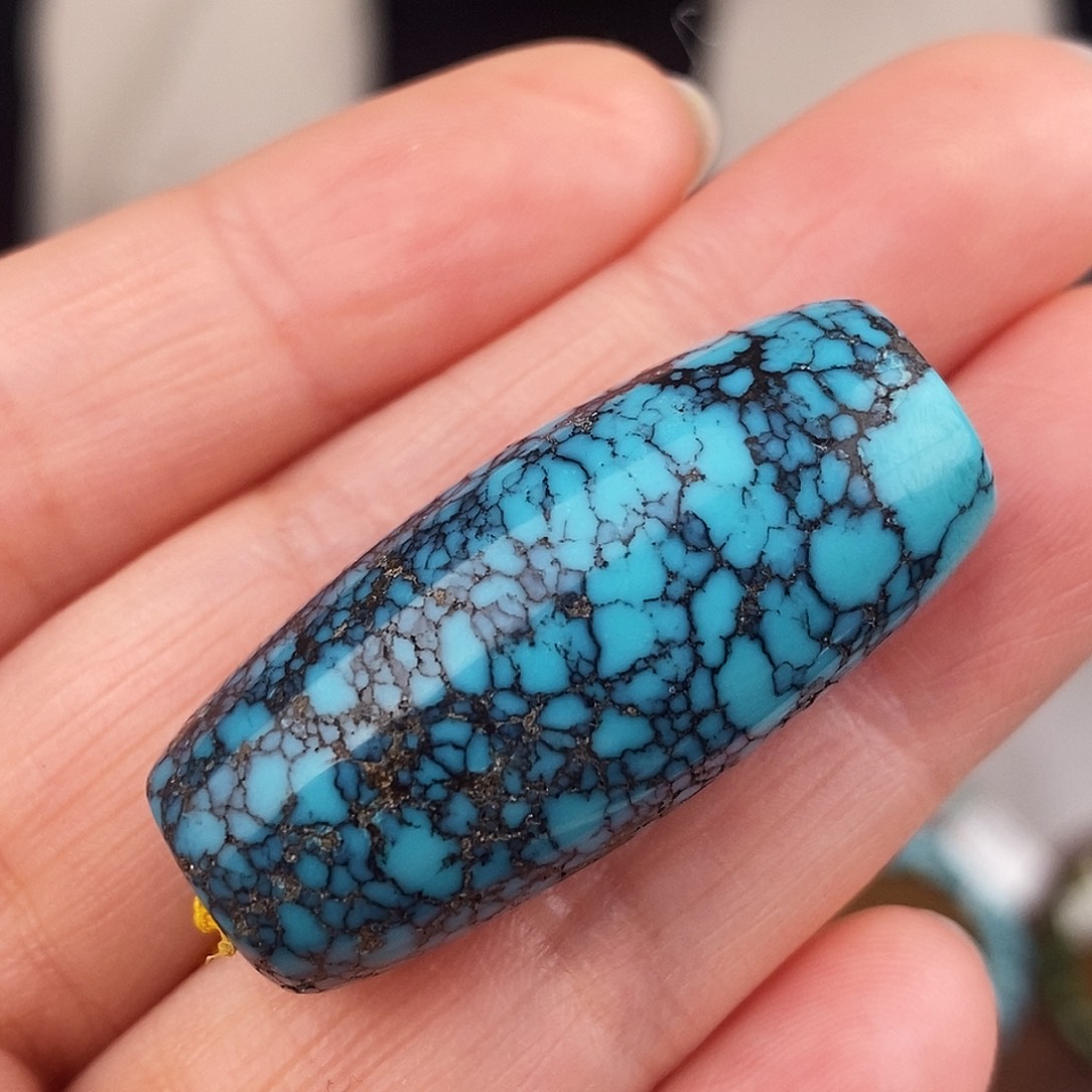 绿松石未镶嵌原矿