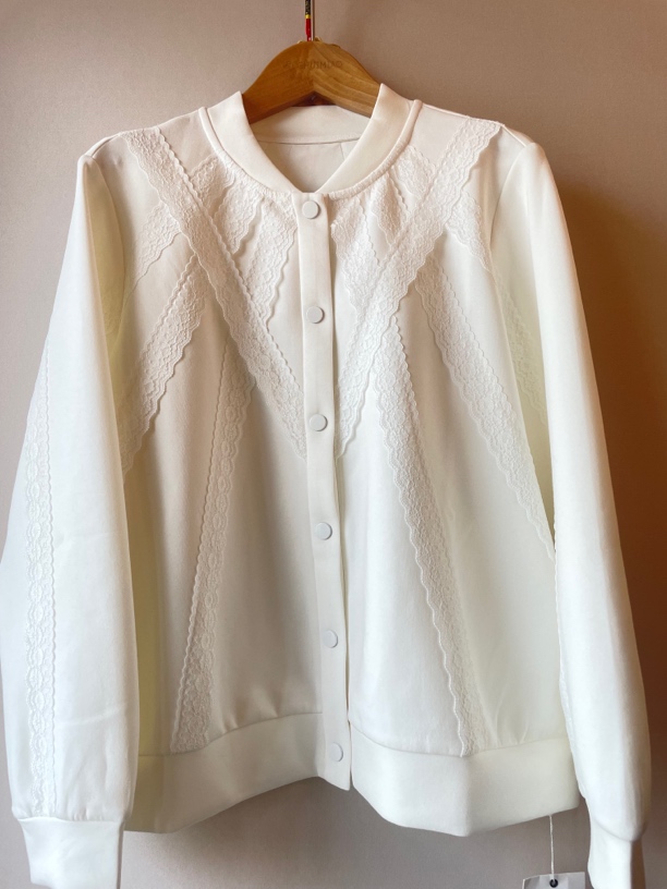 莫若衣新款5602蕾丝拼接简约百搭外套