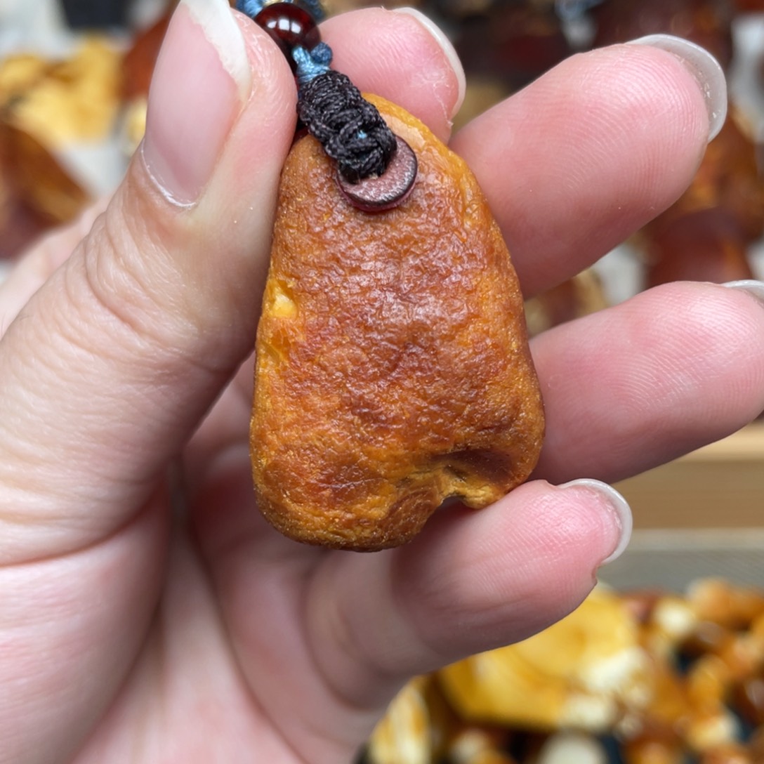 蜜蜡珠宝奇石未镶嵌