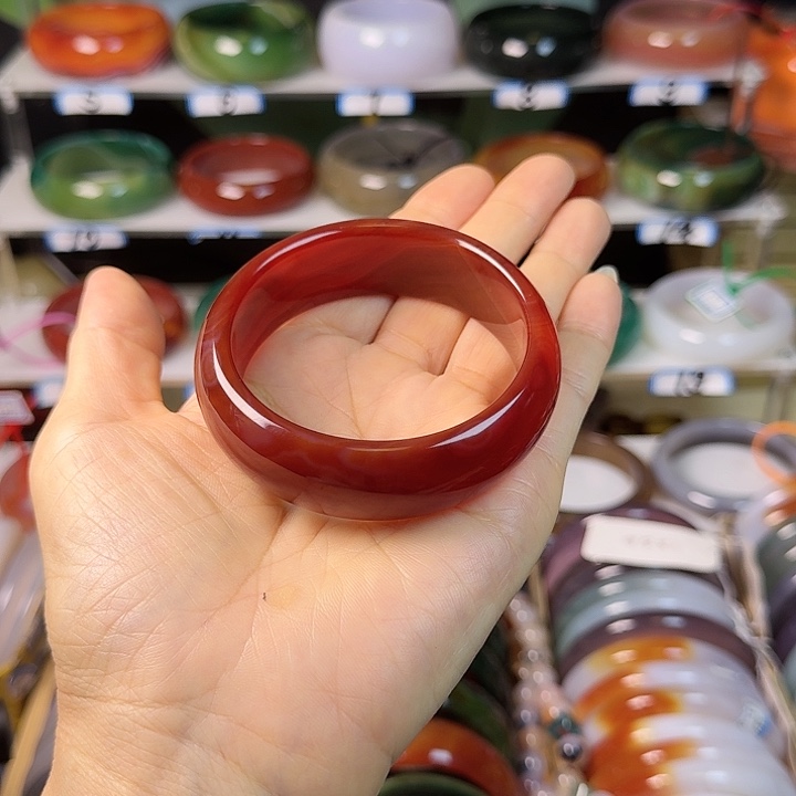 玛瑙/玉髓手镯未镶嵌