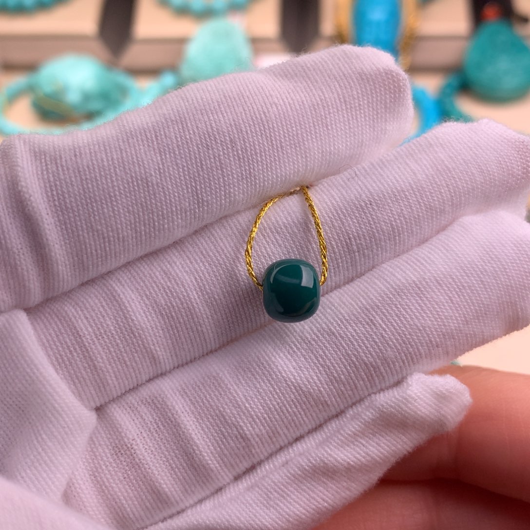 未镶嵌绿松石珠宝奇石8.2*7.3mm