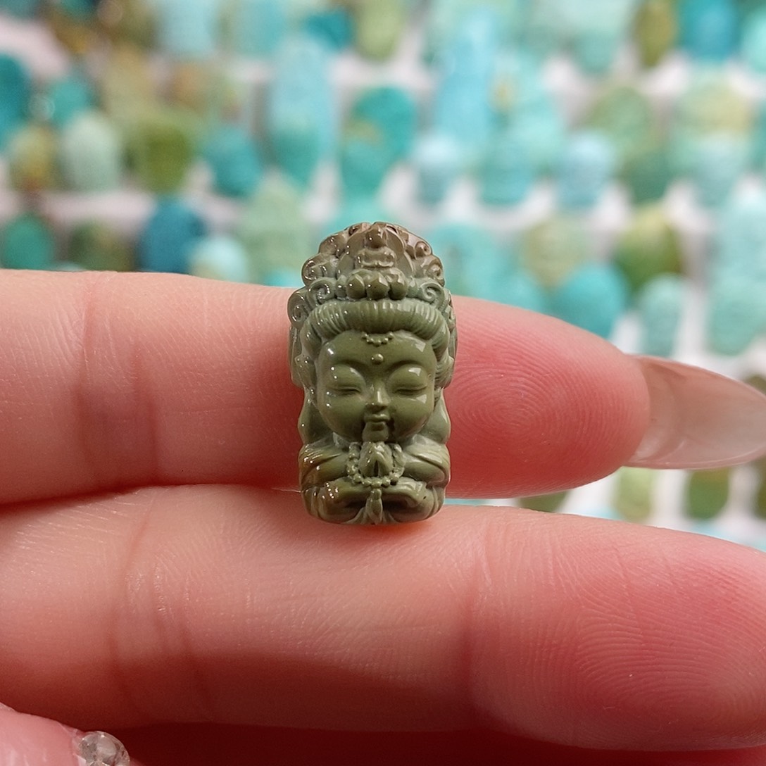 绿松石绿松石未镶嵌