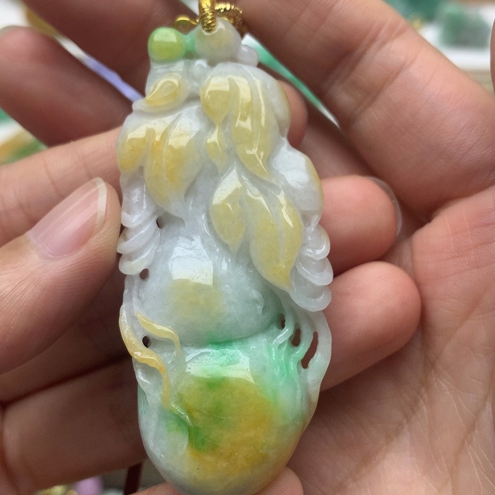 颈饰未镶嵌翡翠翡翠