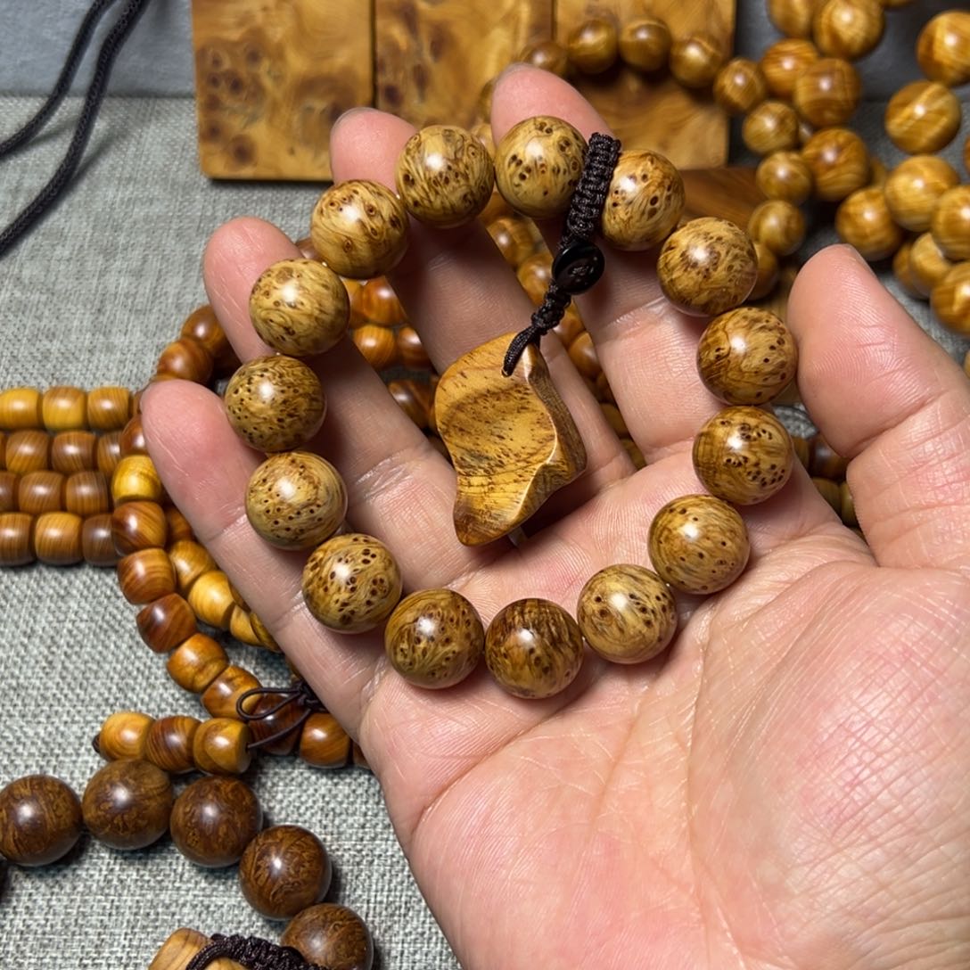 柏木（崖柏）1.5缨子瘤蚂蚁腿