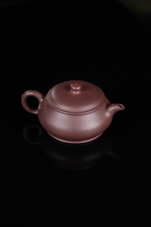 明炉壶 黄龙山砂性木门紫泥 容量180cc左右