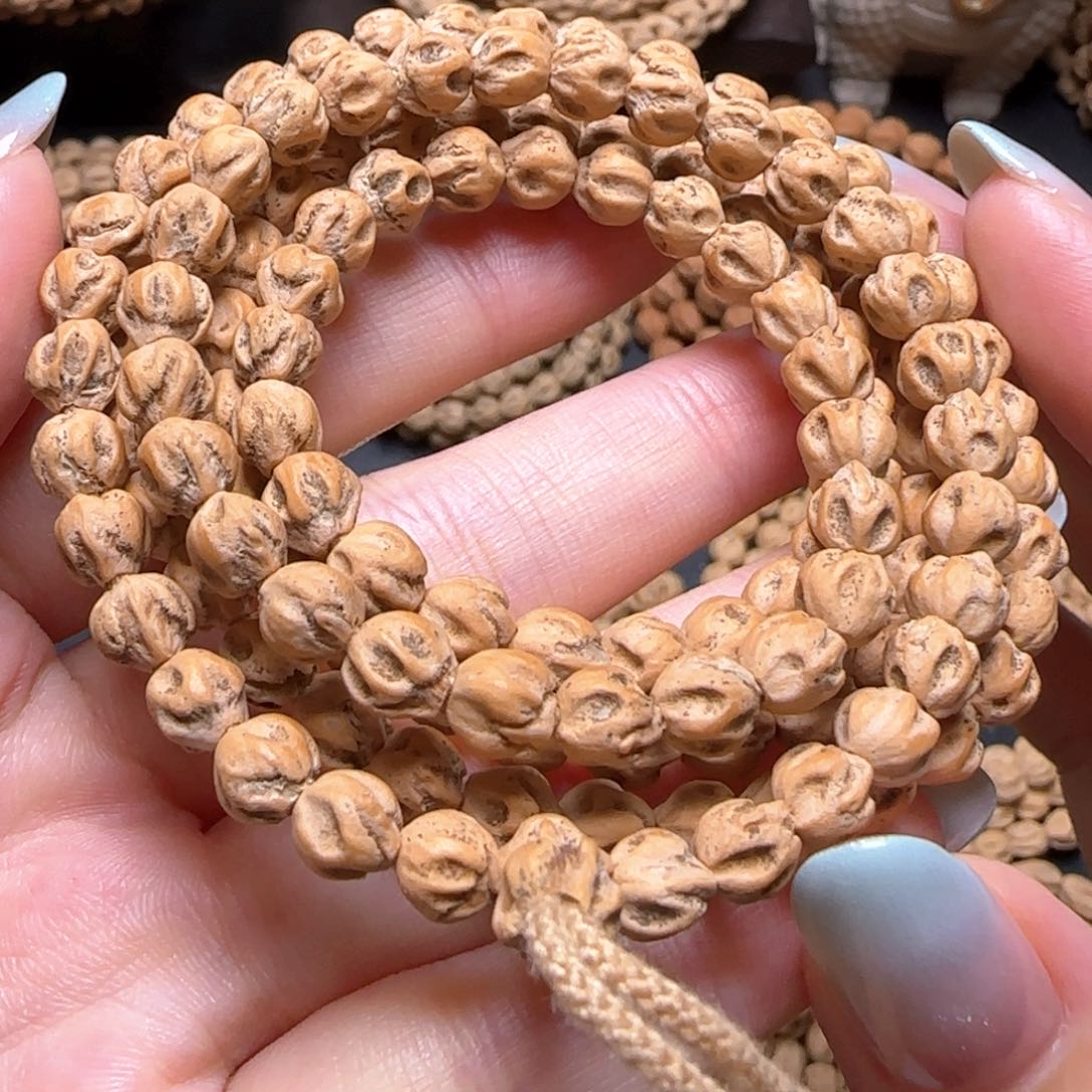 柏香籽/百香籽吊坠?****ヾ