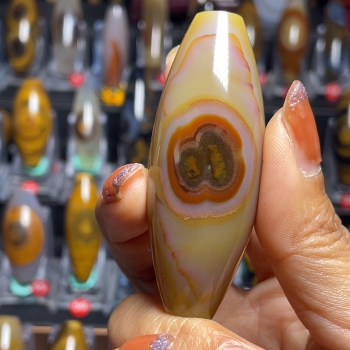 玛瑙/玉髓颈饰未镶嵌