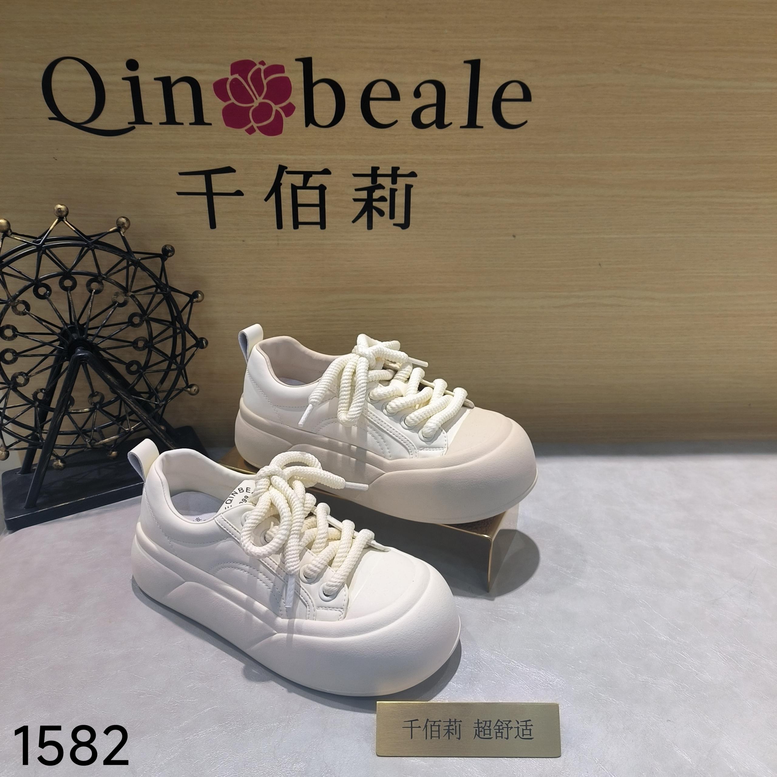 Qin&beale/千佰莉 1582女全皮大头厚底防滑休闲小白板女鞋