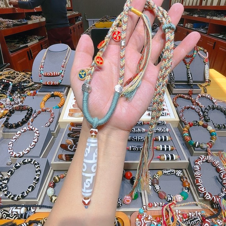 未镶嵌玛瑙/玉髓珠宝奇石