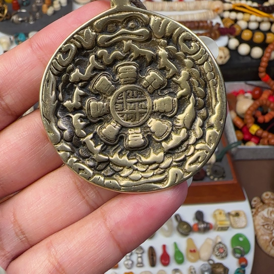 *****树脂制品念珠配饰