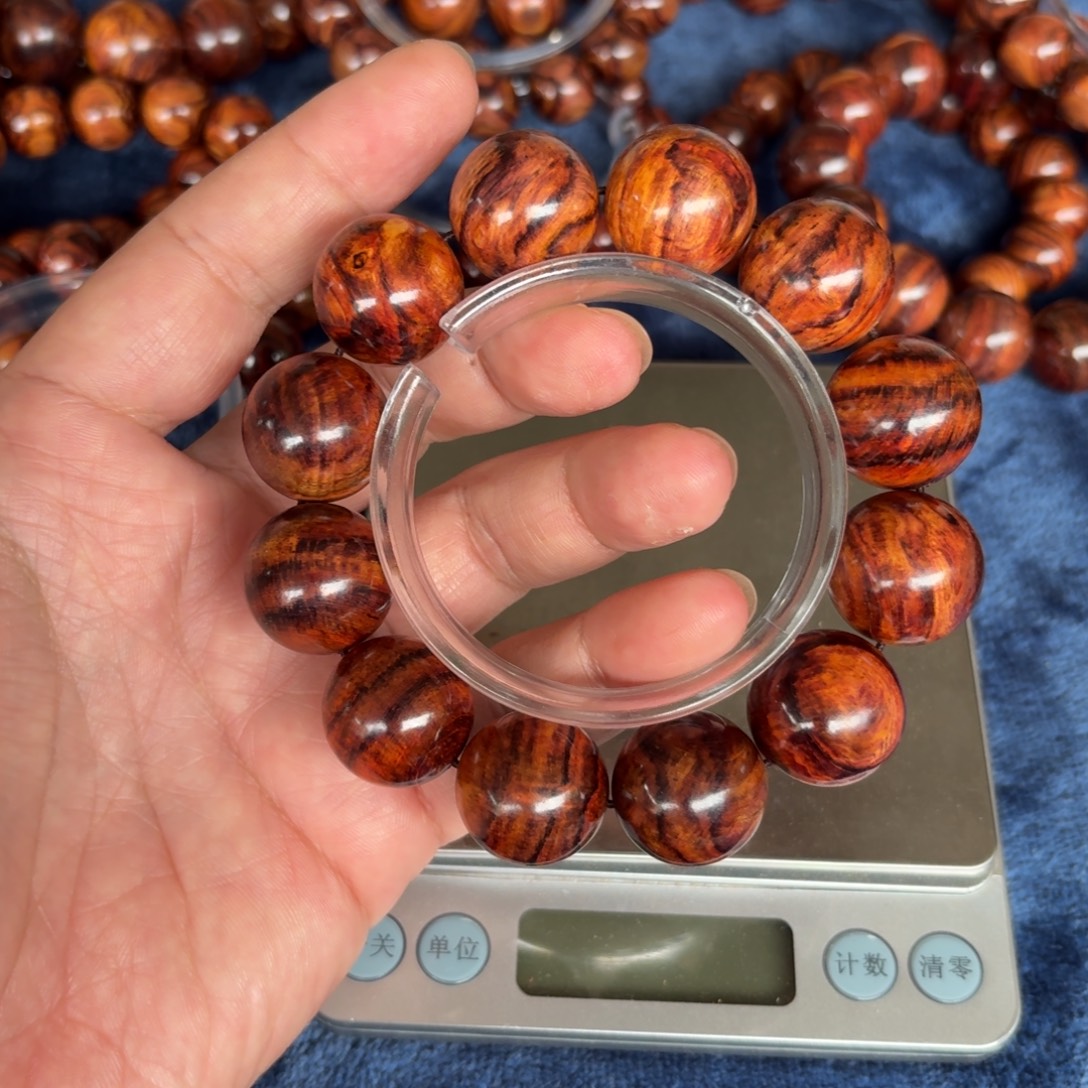 英***e黄花梨/降香黄檀2.0