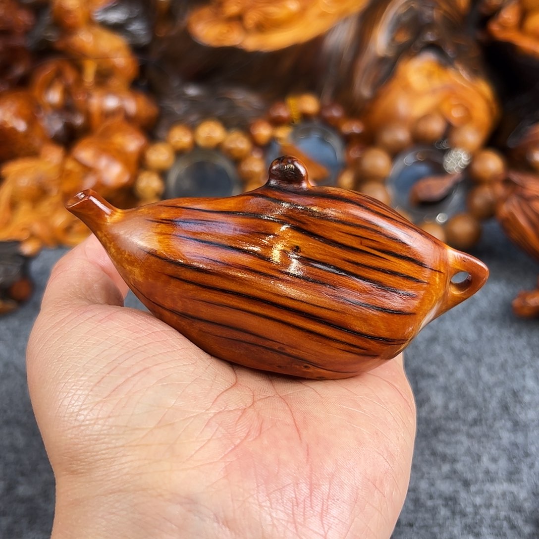 柏木太行崖柏虎皮纹壶