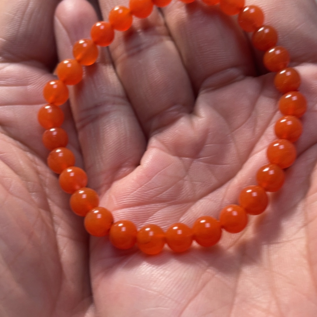 南红玛瑙手串未镶嵌