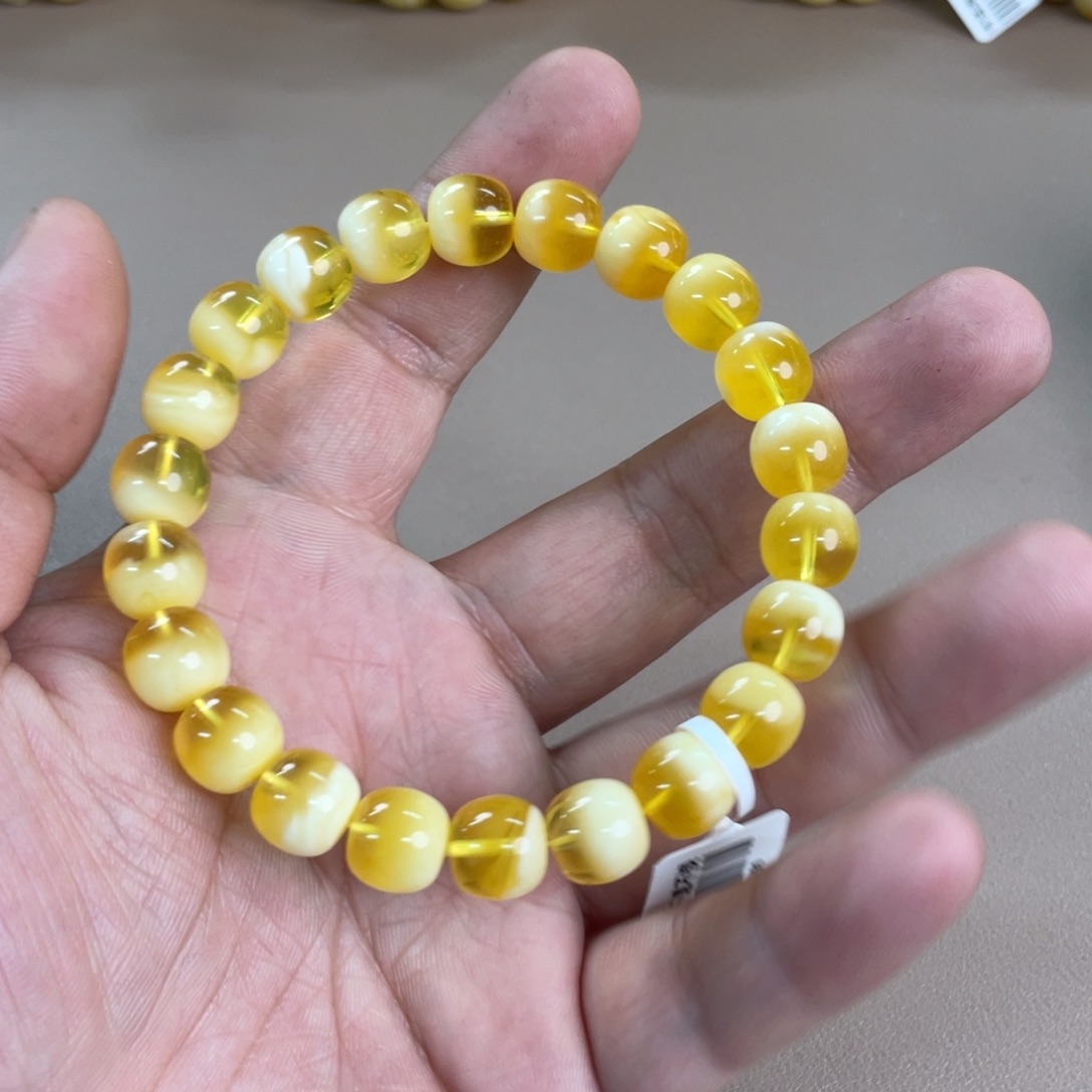 琥珀裸石未镶嵌12800000000